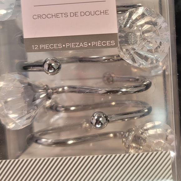 0269. NWTs ~ Habitat ~ Crystal Look Shower Hooks ~ Add Sparkle to your Bath 🩷💜 - Picture 5 of 6
